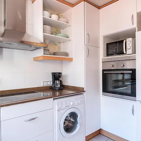 Spacious & Sunny With Terrace In The Center * Barcelona