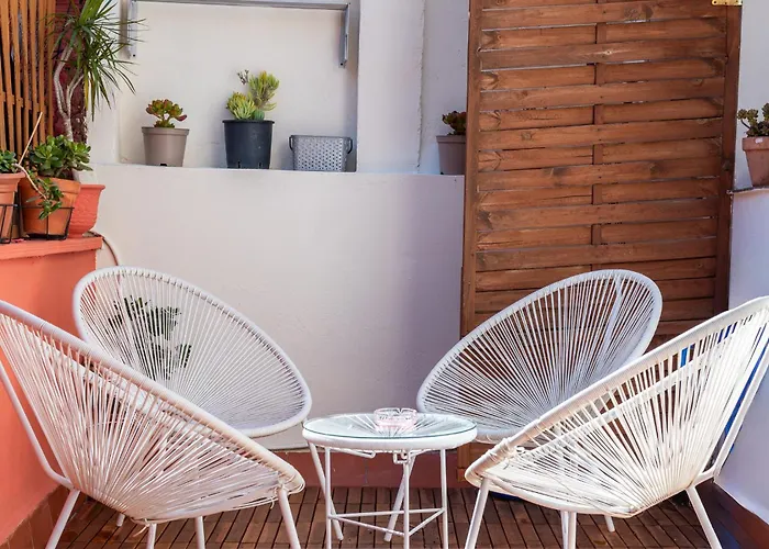 Spacious & Sunny With Terrace In The Center Barcelona
